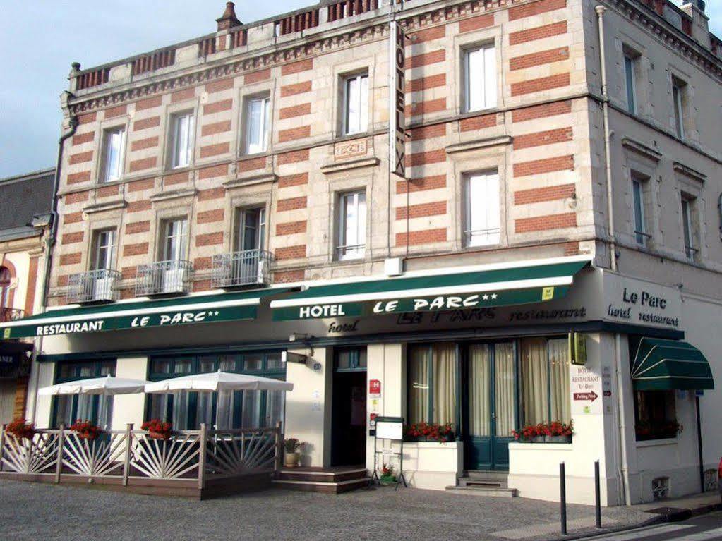 Hotel Restaurant Le Parc Moulins  Exteriér fotografie